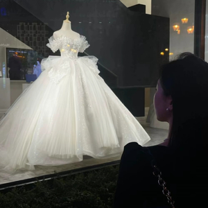 芬兰女人裸交HD
